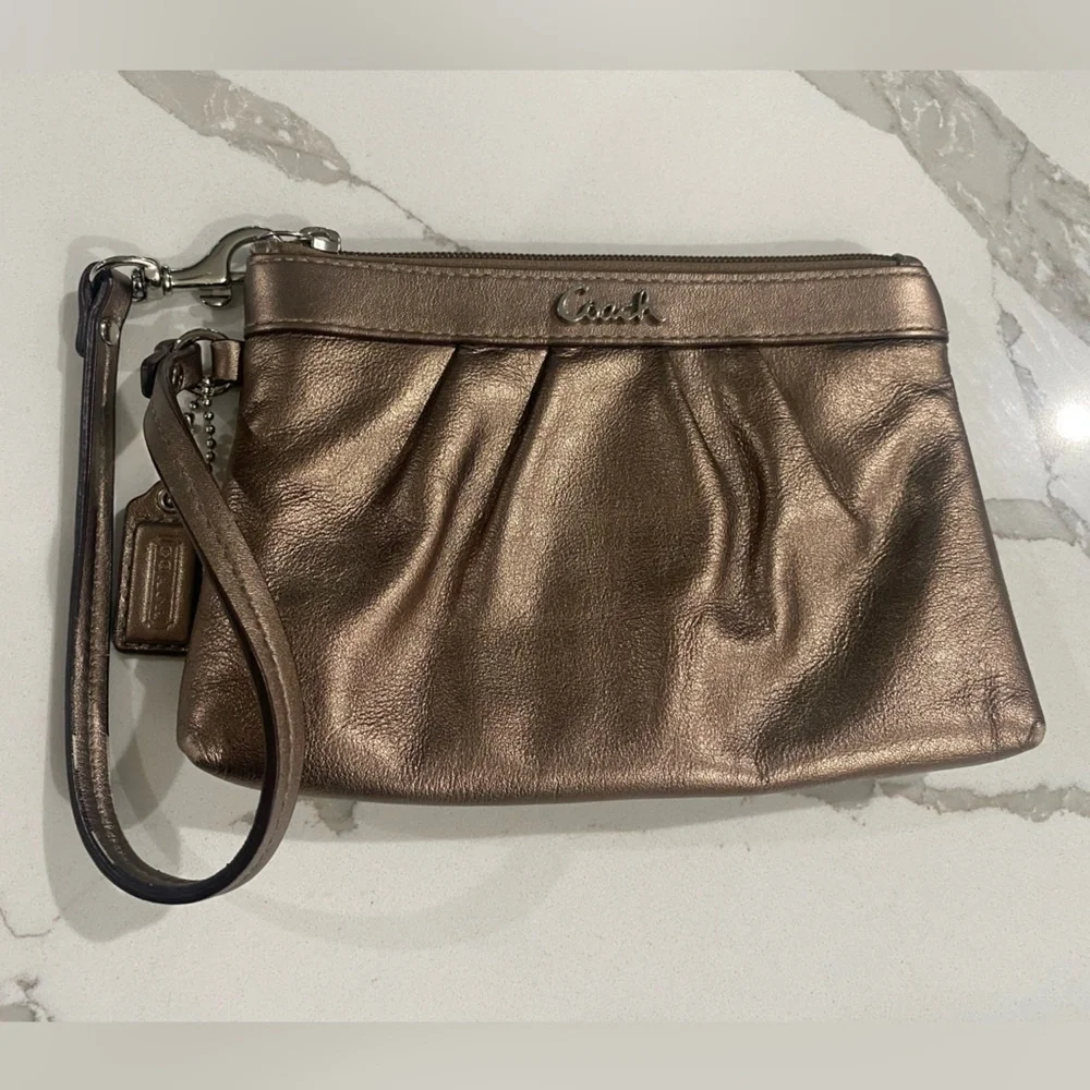 Vintage Y2K Coach Ashley Metallic Bronze Pleated Leather Wristlet